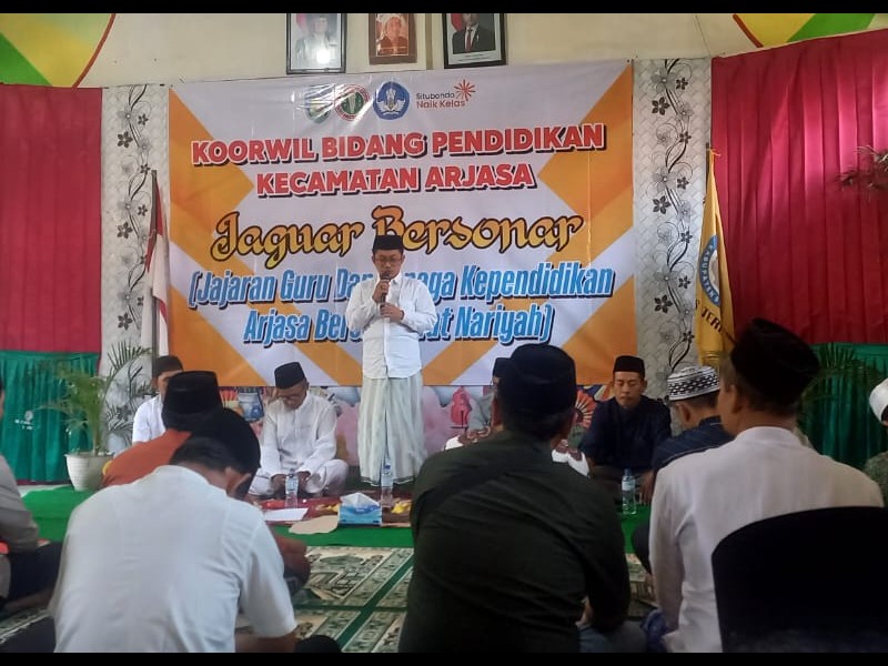 Pembacaan sholawat Nariyah Bersama
