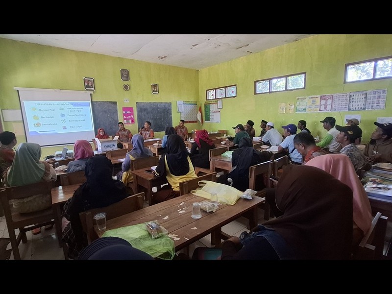 RAPAT BERSAMA WALI MURID SD NEGERI 9 CURAH TATAL