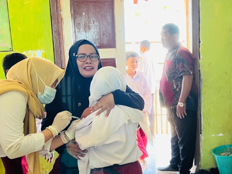 Pelaksanaan Bulan Imunisasi Anak Sekolah (BIAS) SD Negeri 9 Curah Tatal